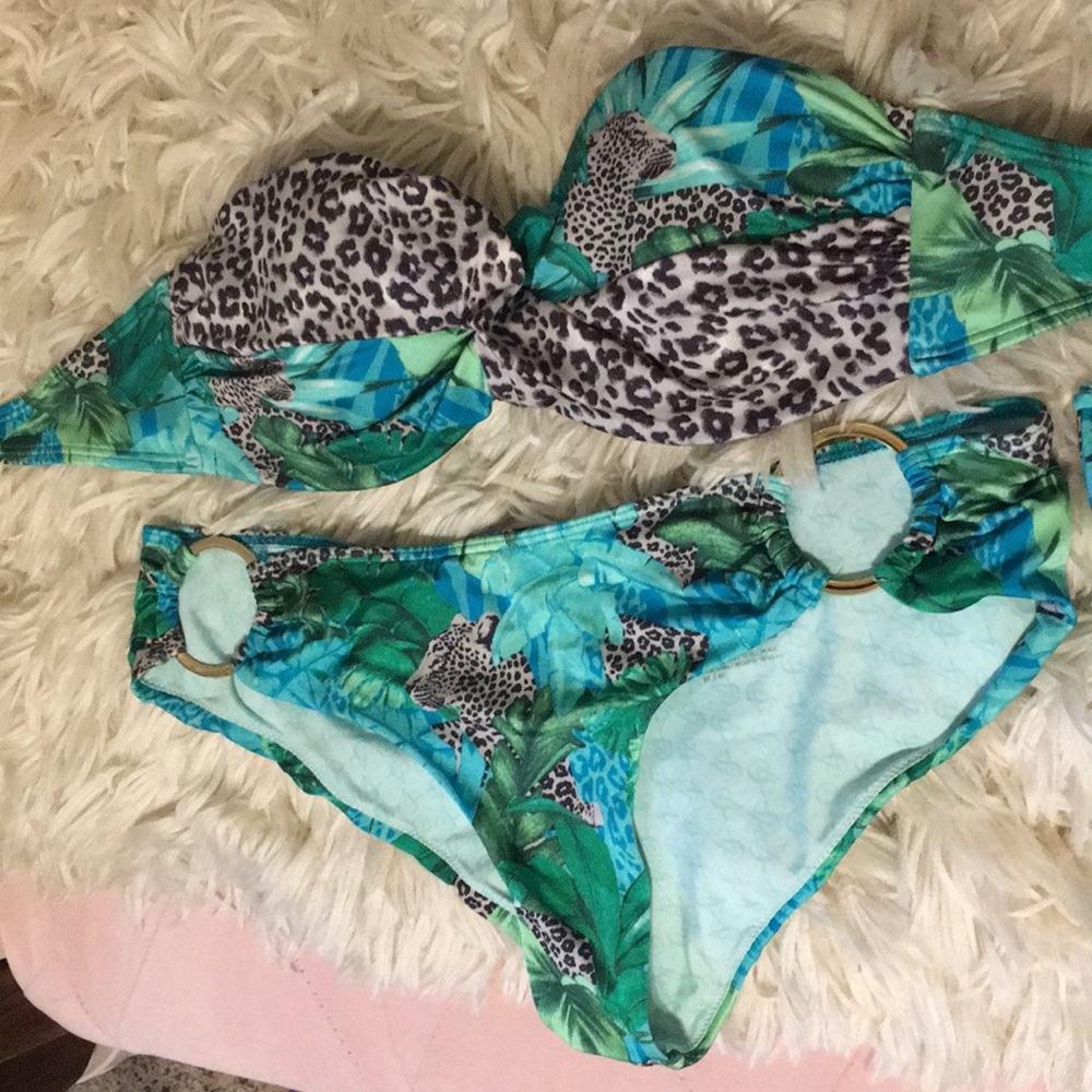 Victoria secret bikini 👙